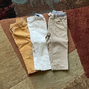 *LIKE NEW* Set of 3 Toddler Boy Khaki Pants size 18mo